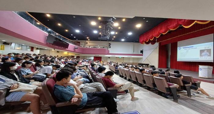 Link to 活動花絮_大一新生適應講座